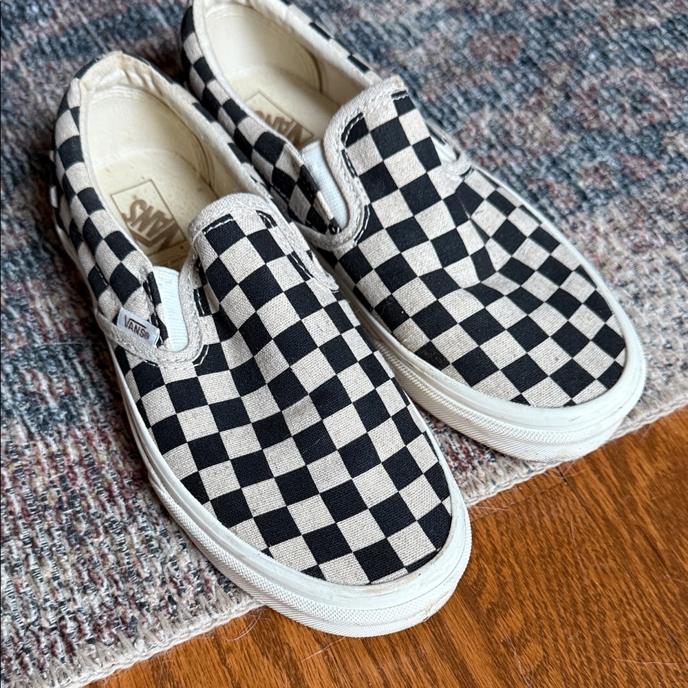 Vans checkered slip on shoes women 7.5